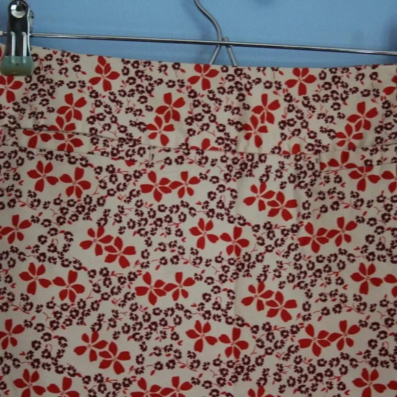 Gap Floral Mini Skirt Size 4 Side Zipper Front Pockets - Picture 4 of 12